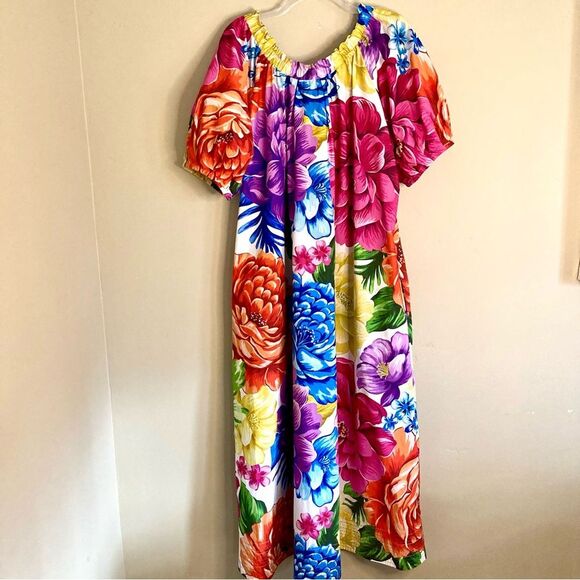 NEW FARM Rio Rainbow Chita Off Shoulder Maxi Dress Puff Sleeve Pink Floral L/XL - Picture 12 of 16